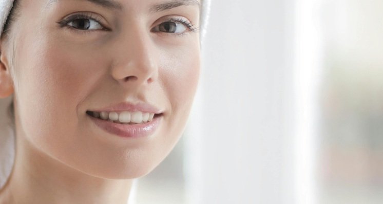 OxyGeneo Super Facial service portrait